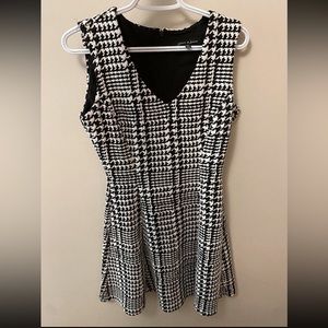 Houndstooth lined ladies Aline dress